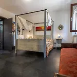 Sole With Pool And Sauna 别墅 莱切