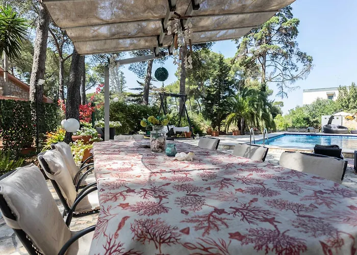 Sole With Pool And Sauna *