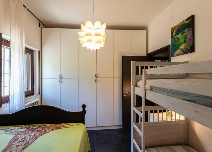 Sole With Pool And Sauna *